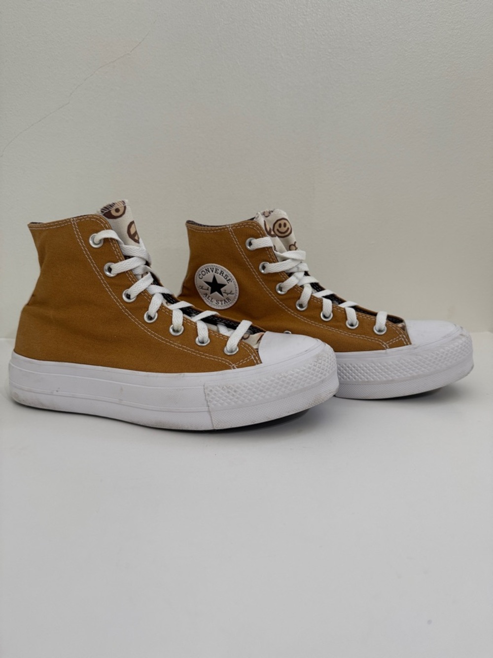CONVERSE Platform High Top Shoes Womens 9 Mens 8 Mustard Yellow Sneakers